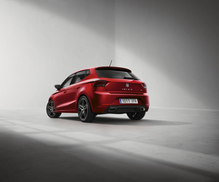O Salão Automóvel de Genebra foi o palco escolhido para a estreia mundial da quinta geração do Seat Ibiza