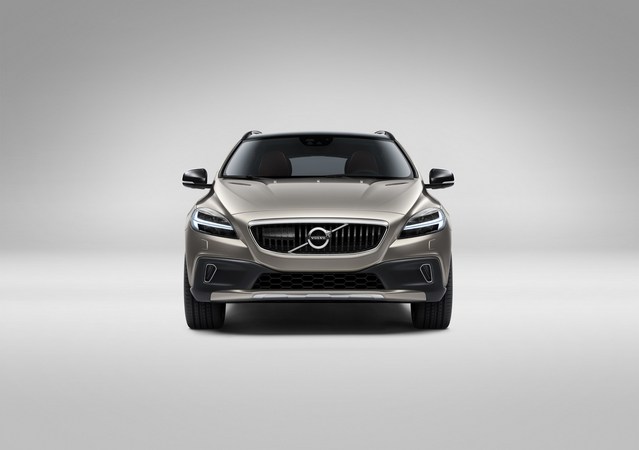 Volvo V40 Cross Country D3 Geartronic Volvo V40 Cross Country D3 Geartronic