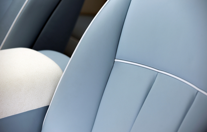 Detalhe do interior do Phantom Drophead Coupe inspirado na Art Deco Detalhe do interior do Phantom Drophead Coupe inspirado na Art Deco