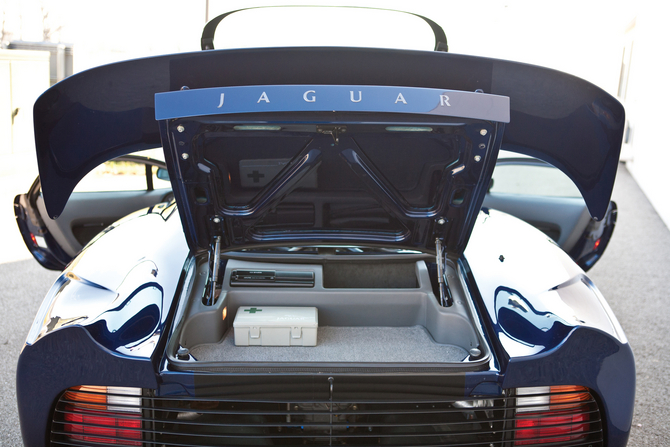 Jaguar XJ220 Jaguar XJ220