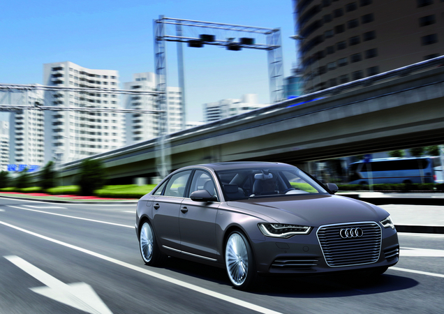 O Audi A6L E-Tron tem a mesma carroçaria e interior de um A6 base O Audi A6L E-Tron tem a mesma carroçaria e interior de um A6 base