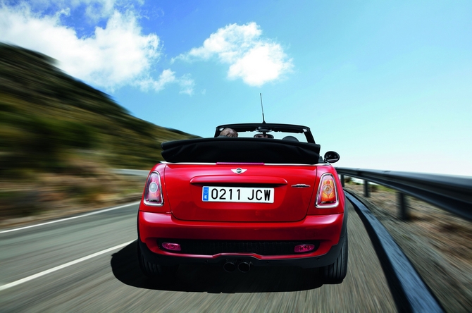 MINI (BMW) Cooper Cabrio S John Cooper Works MINI (BMW) Cooper Cabrio S John Cooper Works