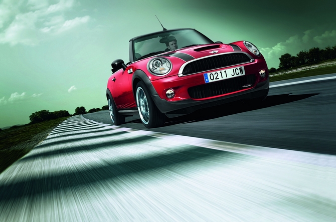 MINI (BMW) Cooper Cabrio S John Cooper Works MINI (BMW) Cooper Cabrio S John Cooper Works