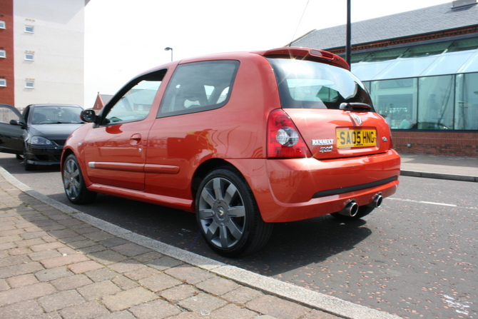 Renault Clio II Sport Phase 2 Renault Clio II Sport Phase 2