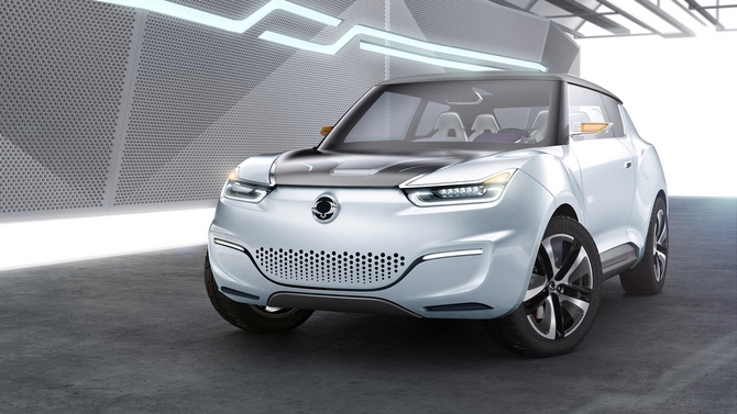 Ssangyong e-XIV Concept Is an Range Extended SUV with a Roof-Mounted Solar Panel Ssangyong e-XIV Concept Is an Range Extended SUV with a Roof-Mounted Solar Panel