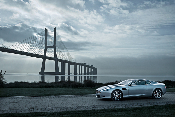 Aston Martin DB9 Automatic Aston Martin DB9 Automatic