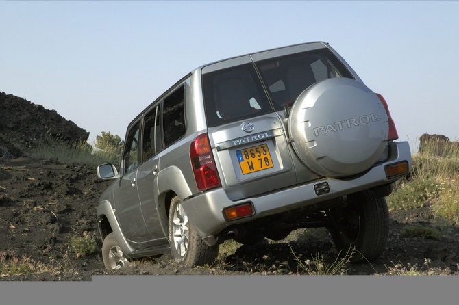 Nissan Patrol GR 2.8 Turbodiesel Wagon Safari Nissan Patrol GR 2.8 Turbodiesel Wagon Safari
