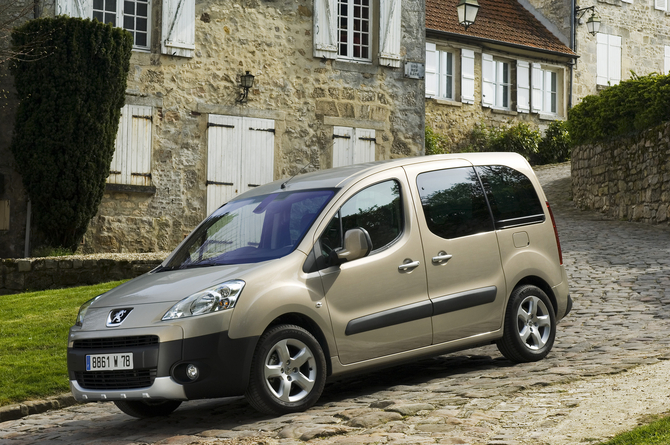 Peugeot Partner Tepee e-HDi FAP Tendance Peugeot Partner Tepee e-HDi FAP Tendance