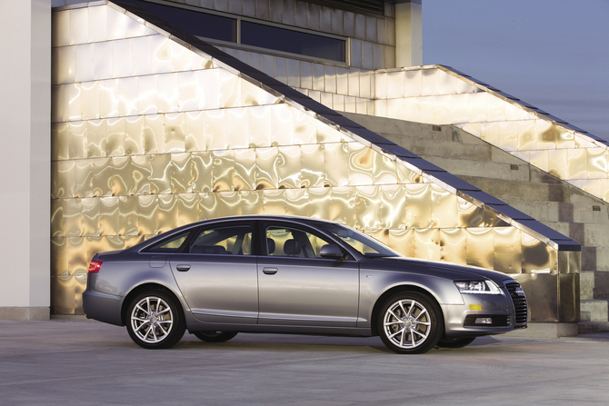 Audi A6 3.2 Premium FrontTrak Multitronic Audi A6 3.2 Premium FrontTrak Multitronic