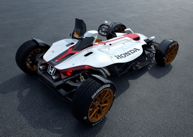 The Project 2&4 receives the engine MotoGP RC213V, despite having been modified for use on public roads The Project 2&4 receives the engine MotoGP RC213V, despite having been modified for use on public roads