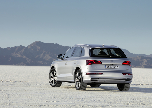 Audi Q5 3.0 TFSI quattro tiptronic Audi Q5 3.0 TFSI quattro tiptronic