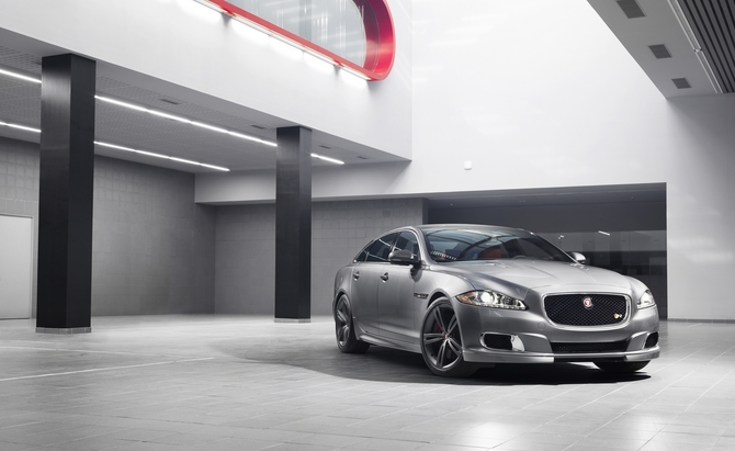 Jaguar XJR Jaguar XJR