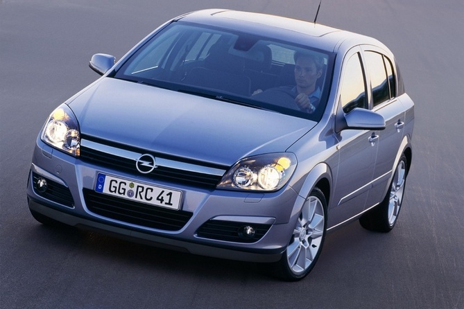Opel Astra 1.9 CDTI ECOTEC Opel Astra 1.9 CDTI ECOTEC