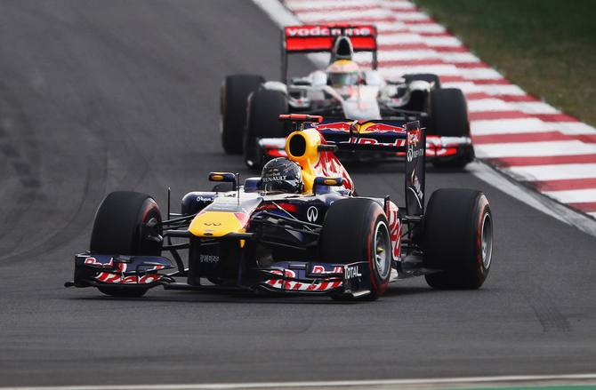 Vettel retunrs to wins and hands title to Red Bull Vettel retunrs to wins and hands title to Red Bull