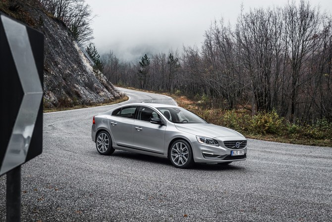 Volvo S60 T6 AWD Polestar Geartronic Volvo S60 T6 AWD Polestar Geartronic