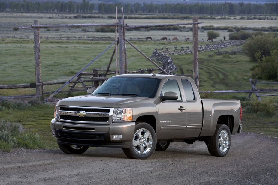 Chevrolet Silverado 1500 Extended Cab 2WD LTZ Standard Box