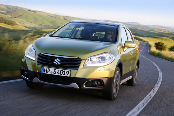 Suzuki SX4 1,6 4x2 MT Comfort Suzuki SX4 1,6 4x2 MT Comfort