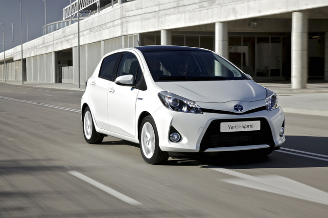 Toyota Yaris Hybrid Comfort Toyota Yaris Hybrid Comfort