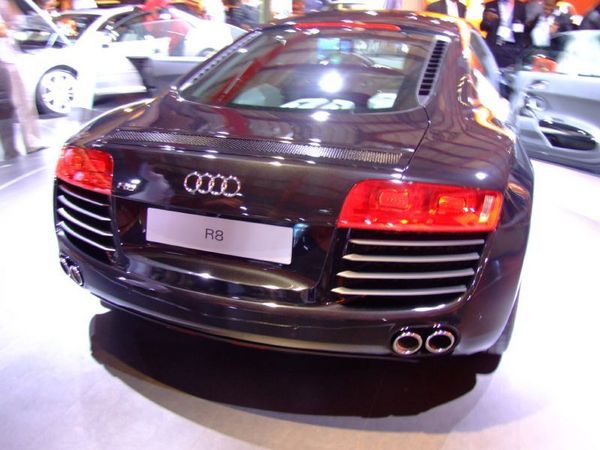 Audi R8 R-Tronic Audi R8 R-Tronic