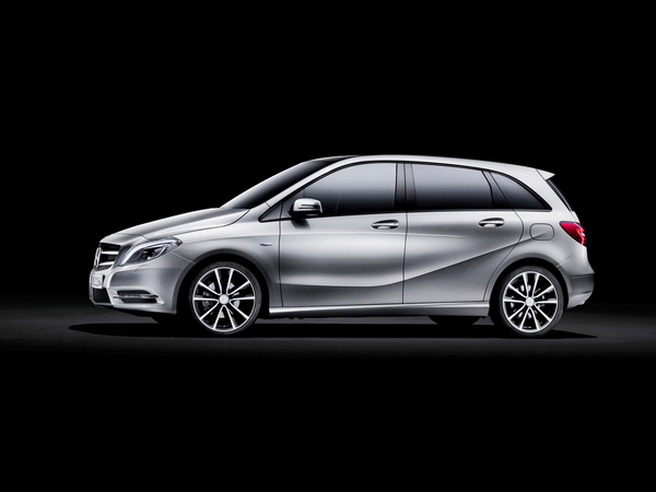 Full Reveal of New B-Class Ahead of Frankfurt Full Reveal of New B-Class Ahead of Frankfurt