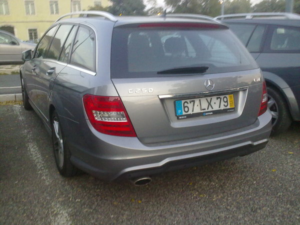 Mercedes-Benz C 250 CDI BlueEfficiency T-Modell Elegance Mercedes-Benz C 250 CDI BlueEfficiency T-Modell Elegance