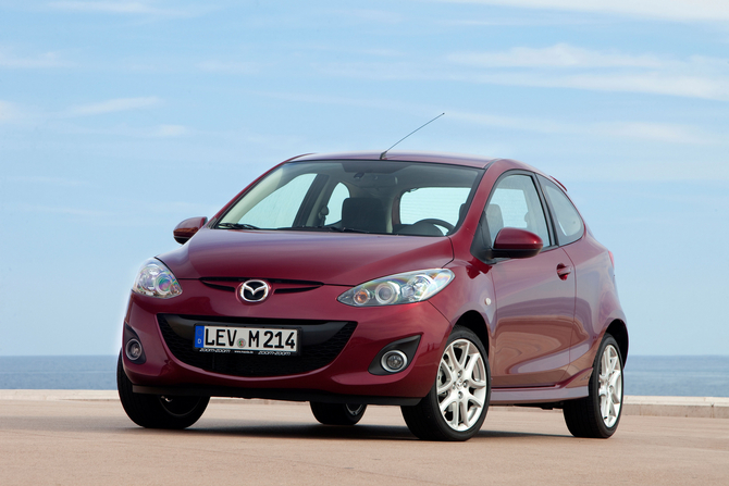 Mazda 2 MZR 1.3 Sport 84 Mazda 2 MZR 1.3 Sport 84