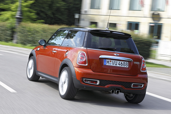 MINI (BMW) Mini Cooper S 184 hp MINI (BMW) Mini Cooper S 184 hp