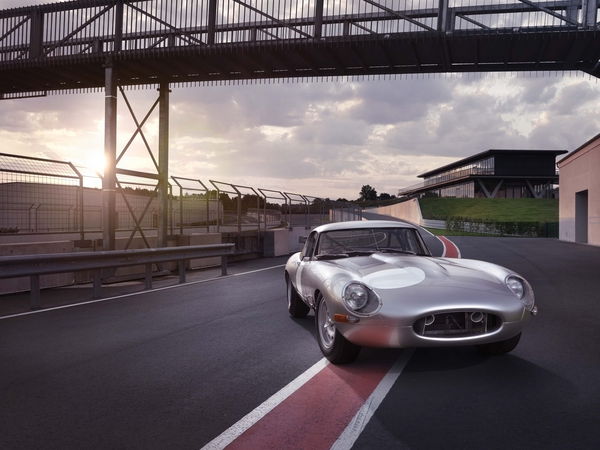 Jaguar E-Type Lightweight Jaguar E-Type Lightweight