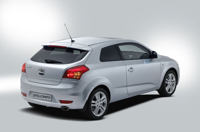 Kia pro_cee'd 1.6 CRDi 128 Spirit Kia pro_cee'd 1.6 CRDi 128 Spirit