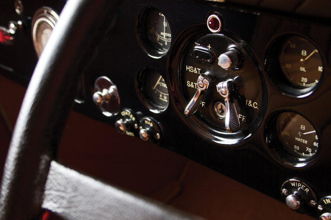 Bentley 3½-Litre Drophead Coupe by Park Ward Bentley 3½-Litre Drophead Coupe by Park Ward
