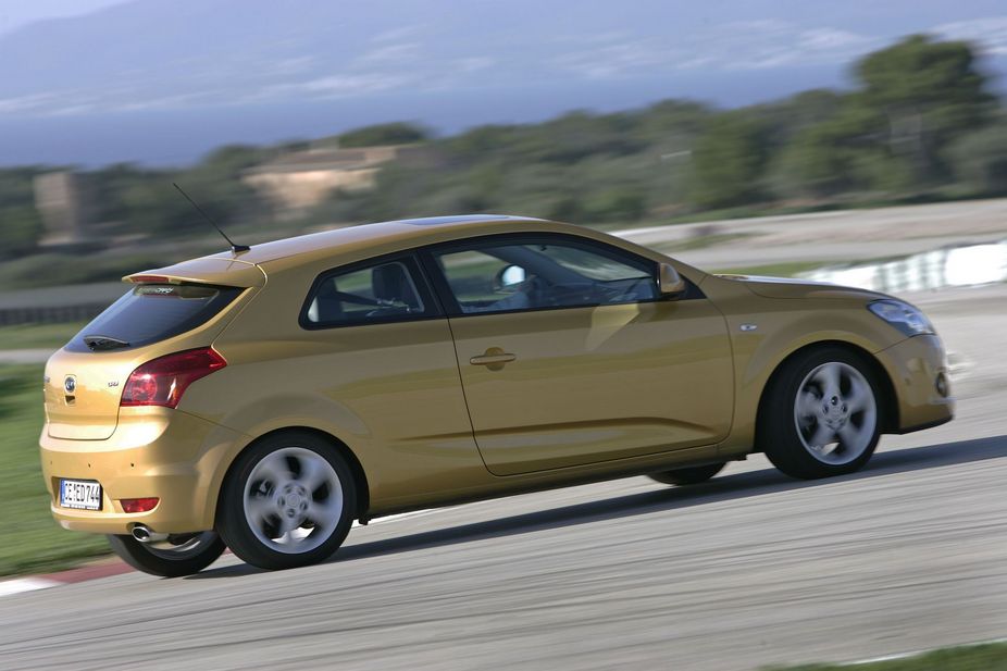 Kia pro_cee'd 1.6 CRDi 128 Spirit Automatic