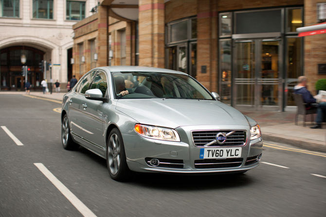 Volvo S80 T5 Kinetic Powershift Geartronic Volvo S80 T5 Kinetic Powershift Geartronic