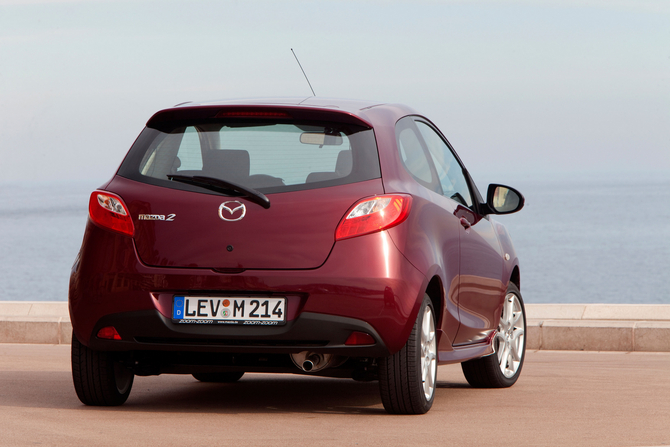 Mazda 2 MZR 1.3 Sport 84 Mazda 2 MZR 1.3 Sport 84