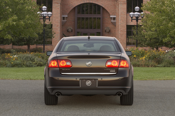 Buick Lucerne Super Buick Lucerne Super