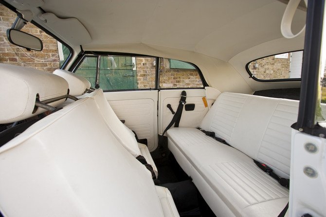 Volkswagen Beetle Triple White Edition Volkswagen Beetle Triple White Edition