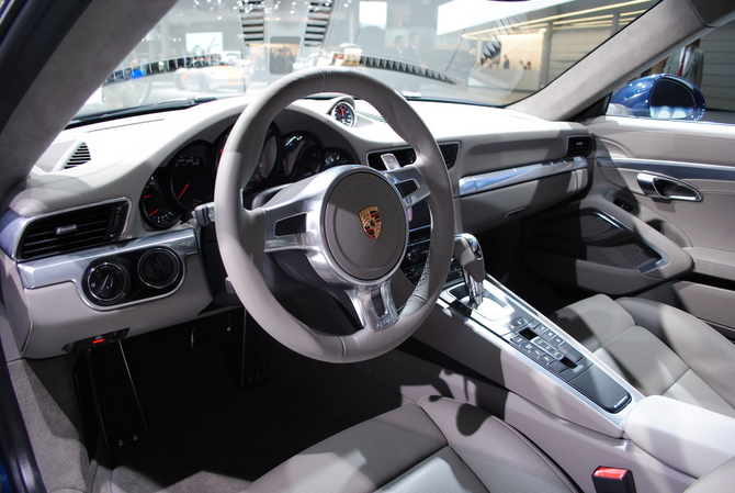 Porsche 911 Carrera S Porsche 911 Carrera S