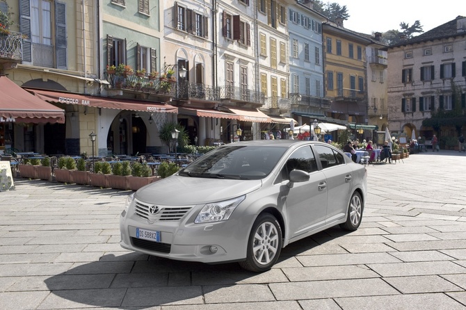 Toyota Avensis Sedan 2.2 D-4D 150 Premium Toyota Avensis Sedan 2.2 D-4D 150 Premium