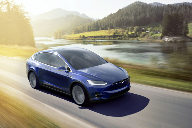 Tesla Model X 90D Tesla Model X 90D