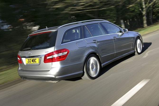 Mercedes-Benz E250 Estate CDI BlueEFF. Sport Mercedes-Benz E250 Estate CDI BlueEFF. Sport