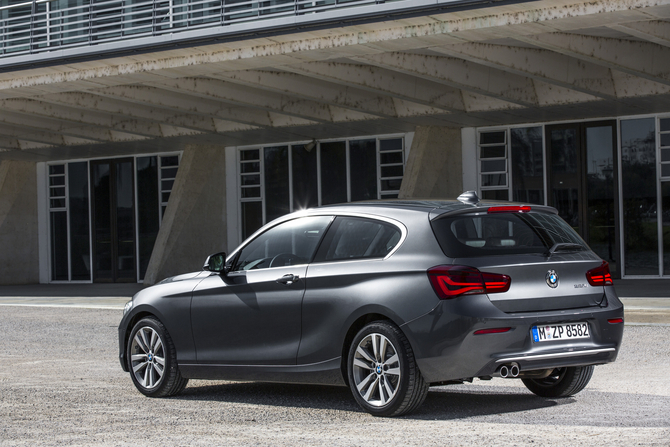 BMW 125i BMW 125i