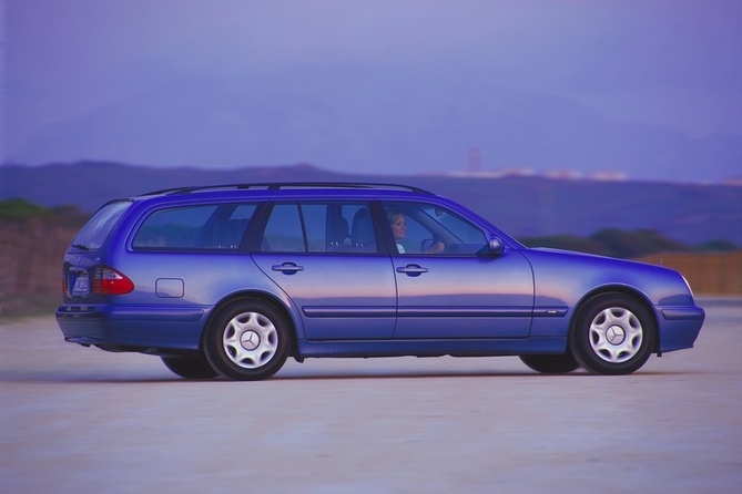 Mercedes-Benz E 200 Estate Mercedes-Benz E 200 Estate