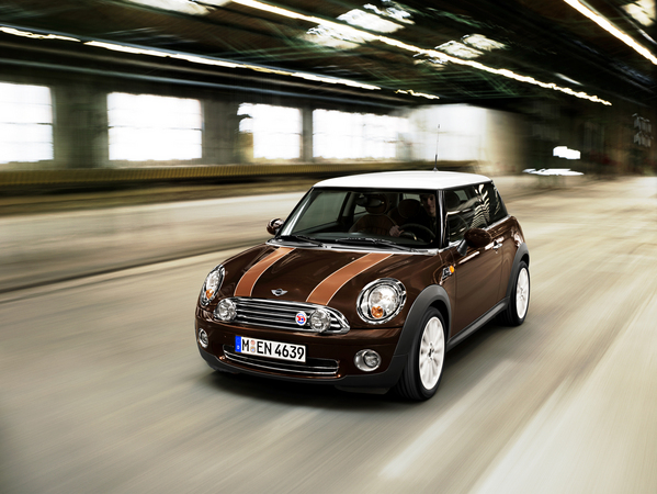 MINI (BMW) Mini Cooper 122 hp 50 Camden MINI (BMW) Mini Cooper 122 hp 50 Camden
