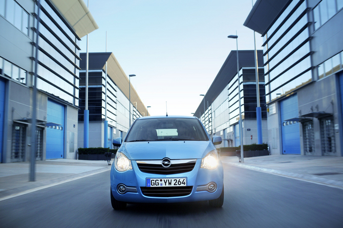 Opel Agila 1.3 CDTI DPF Enjoy Opel Agila 1.3 CDTI DPF Enjoy