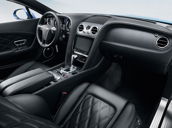 Éléments de design caractéristiques des modèles Speed et habitacle Mulliner Driving Specification Éléments de design caractéristiques des modèles Speed et habitacle Mulliner Driving Specification