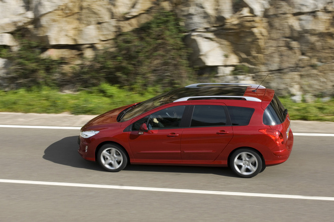 Peugeot 308 SW 2.0 HDi Peugeot 308 SW 2.0 HDi