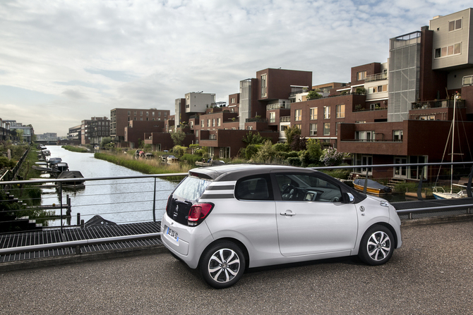 Citroën C1 Airscape 1.2 Pure Tech CVM Shine Citroën C1 Airscape 1.2 Pure Tech CVM Shine