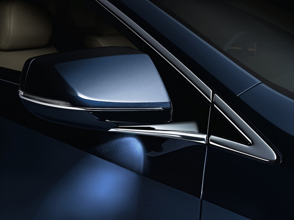Cadillac XTS Using LEDs to Add Upscale Ambiance Cadillac XTS Using LEDs to Add Upscale Ambiance