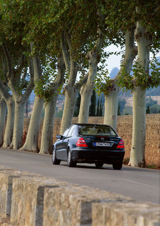 Mercedes-Benz E 200 Kompressor Estate Mercedes-Benz E 200 Kompressor Estate
