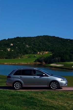 Fiat Croma 2.2 MPI 16v Fiat Croma 2.2 MPI 16v