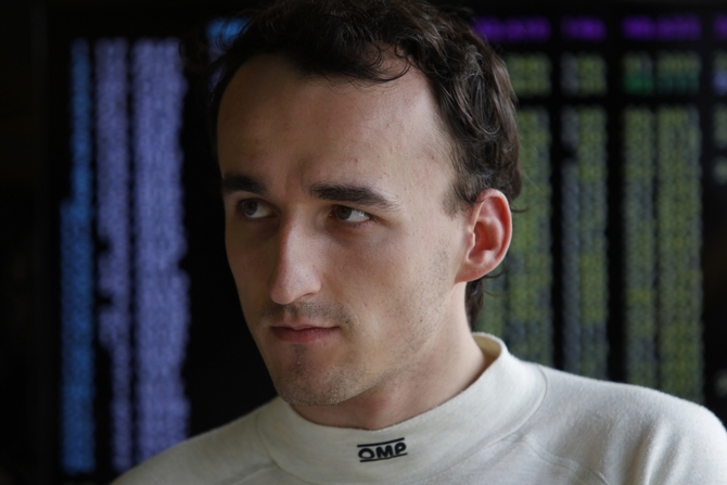 Kubica not coming back in the beginning of 2012 Kubica not coming back in the beginning of 2012